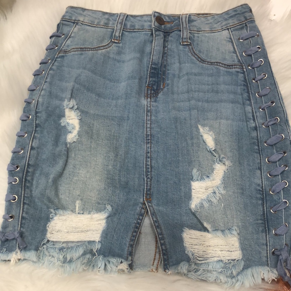 High waist lace up skirt!🔥